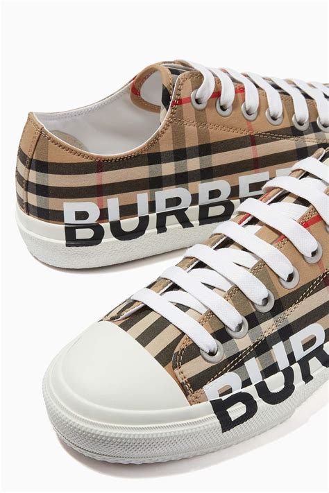 Burberry shoes for women